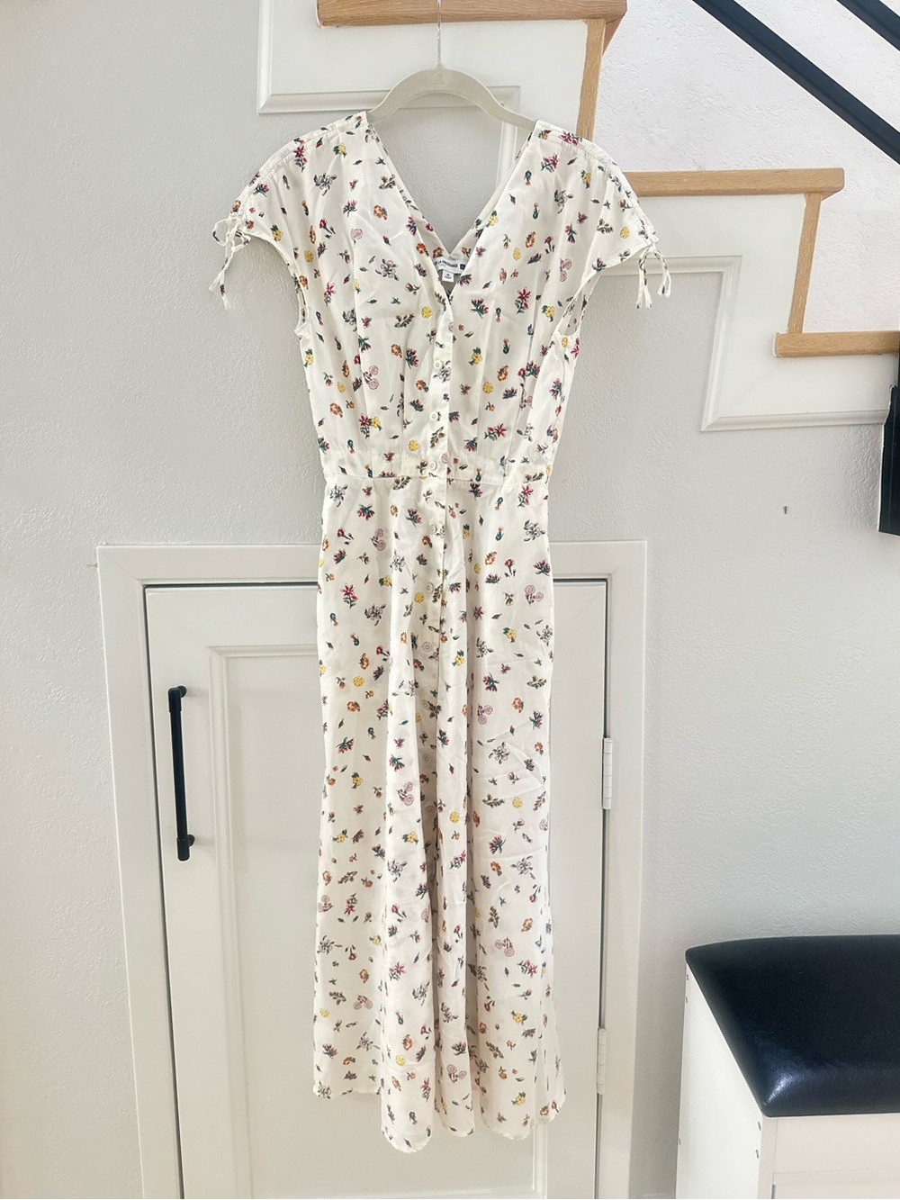 Uniqlo White Floral V-Neck Midi Dress with Multicolor Print